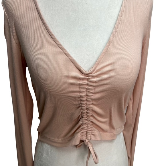 Aritzia Vida Cropped V-Neck Long Sleeve Top Size S - Picture 3 of 11
